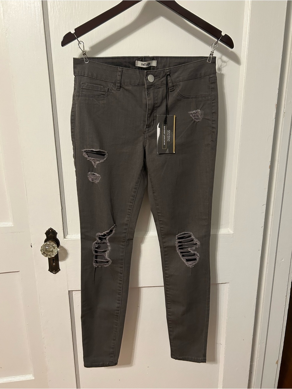 refuge Women's Distressed Charcoal Skinny Jeans